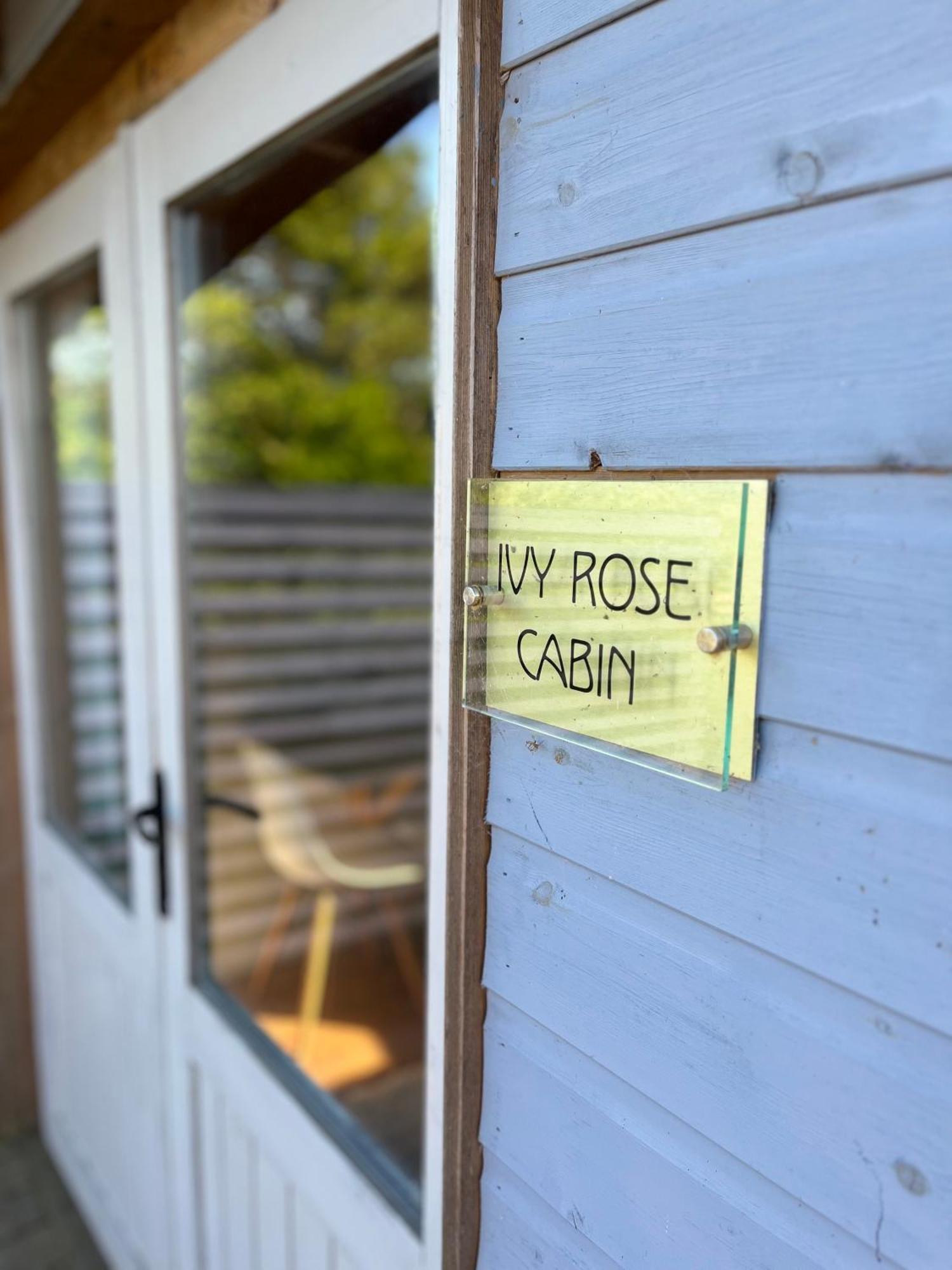Ivy Rose Cabin No Hot Tub บู๊ด ภายนอก รูปภาพ